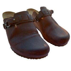 Birkenstock Papillio Dana Fanny Mule Distressed Brown Leather Wedge Clog